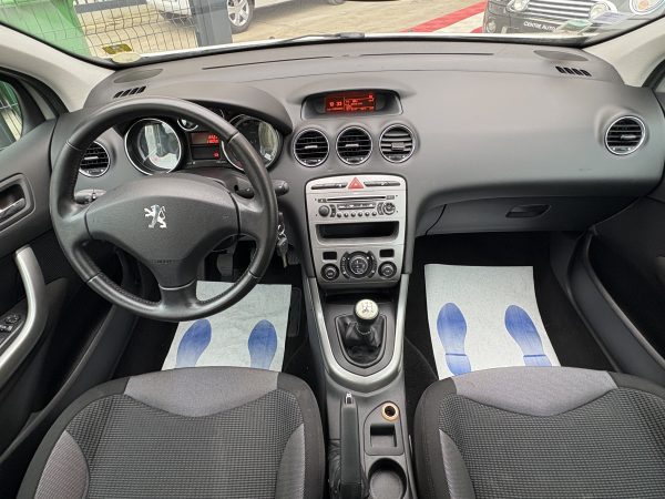 Peugeot 308 1.6 Premium – Image 11