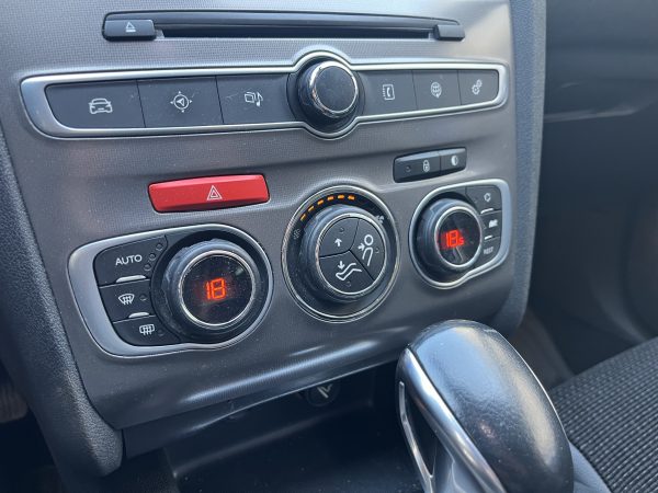 CITROEN C4 II (2) 1.6 BLUEHDI 120 S&S MILLENIUM EAT6 – Image 31