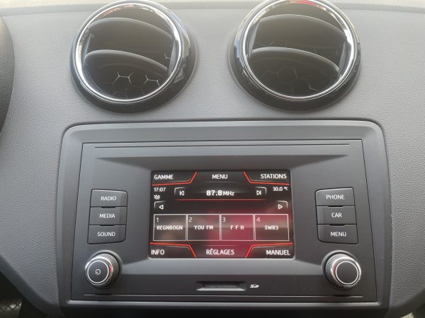 SEAT IBIZA IV (2) 1.2 TSI 90 STYLE – Image 10