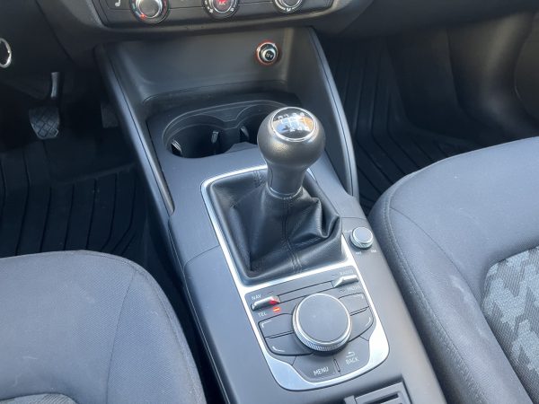 AUDI A3 III SPORTBACK 1.4 TFSI 122 ATTRACTION – Image 17